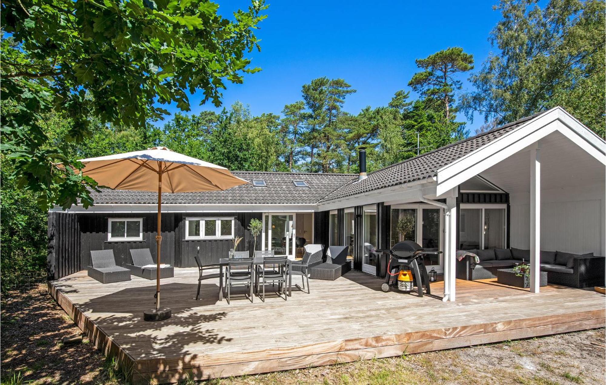 Awesome Home In Nexo With Sauna Snogebæk Exterior foto